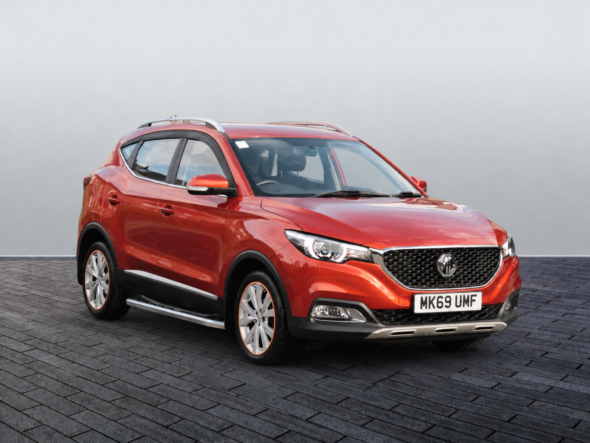Main listing image - MG ZS