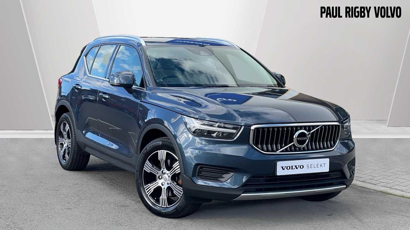 Main listing image - Volvo XC40