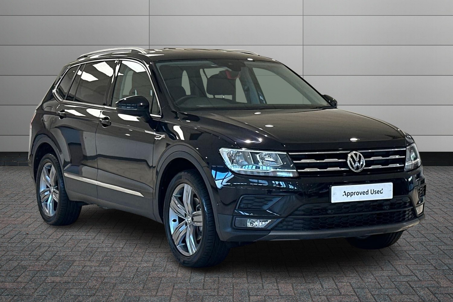 Main listing image - Volkswagen Tiguan Allspace