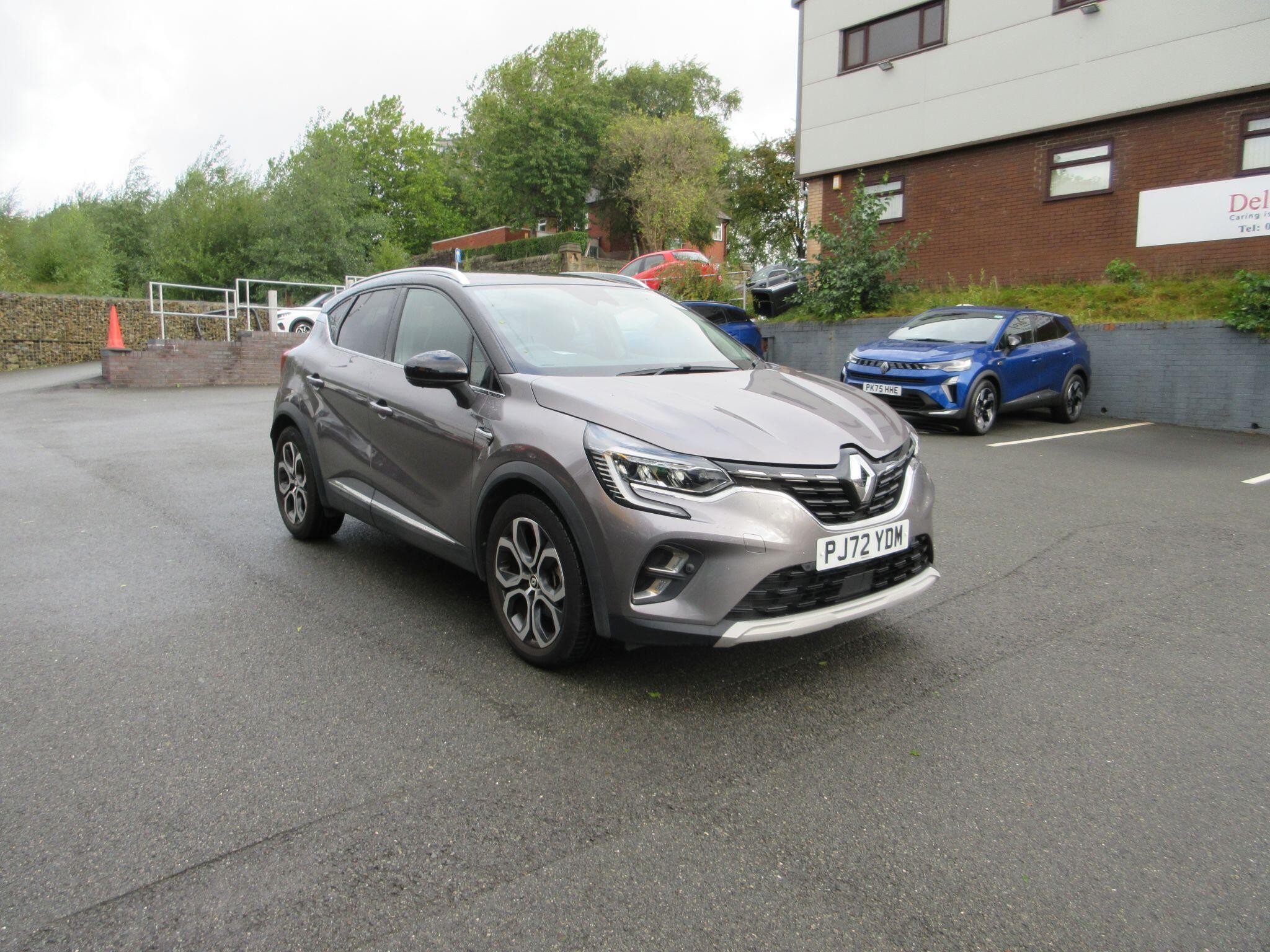Main listing image - Renault Captur