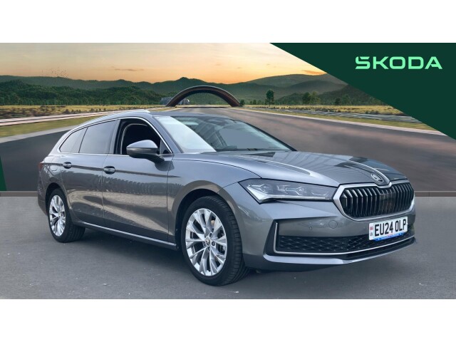 Main listing image - Skoda Superb Estate