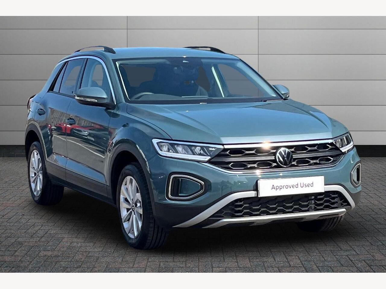 Main listing image - Volkswagen T-Roc
