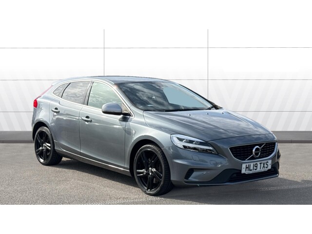 Main listing image - Volvo V40