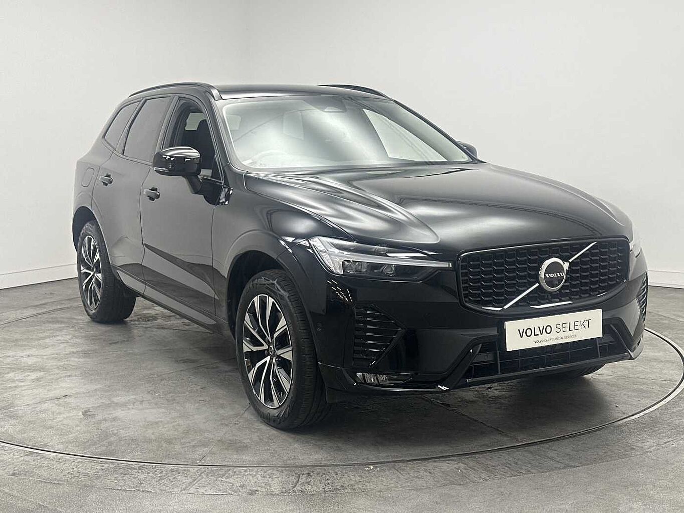 Main listing image - Volvo XC60