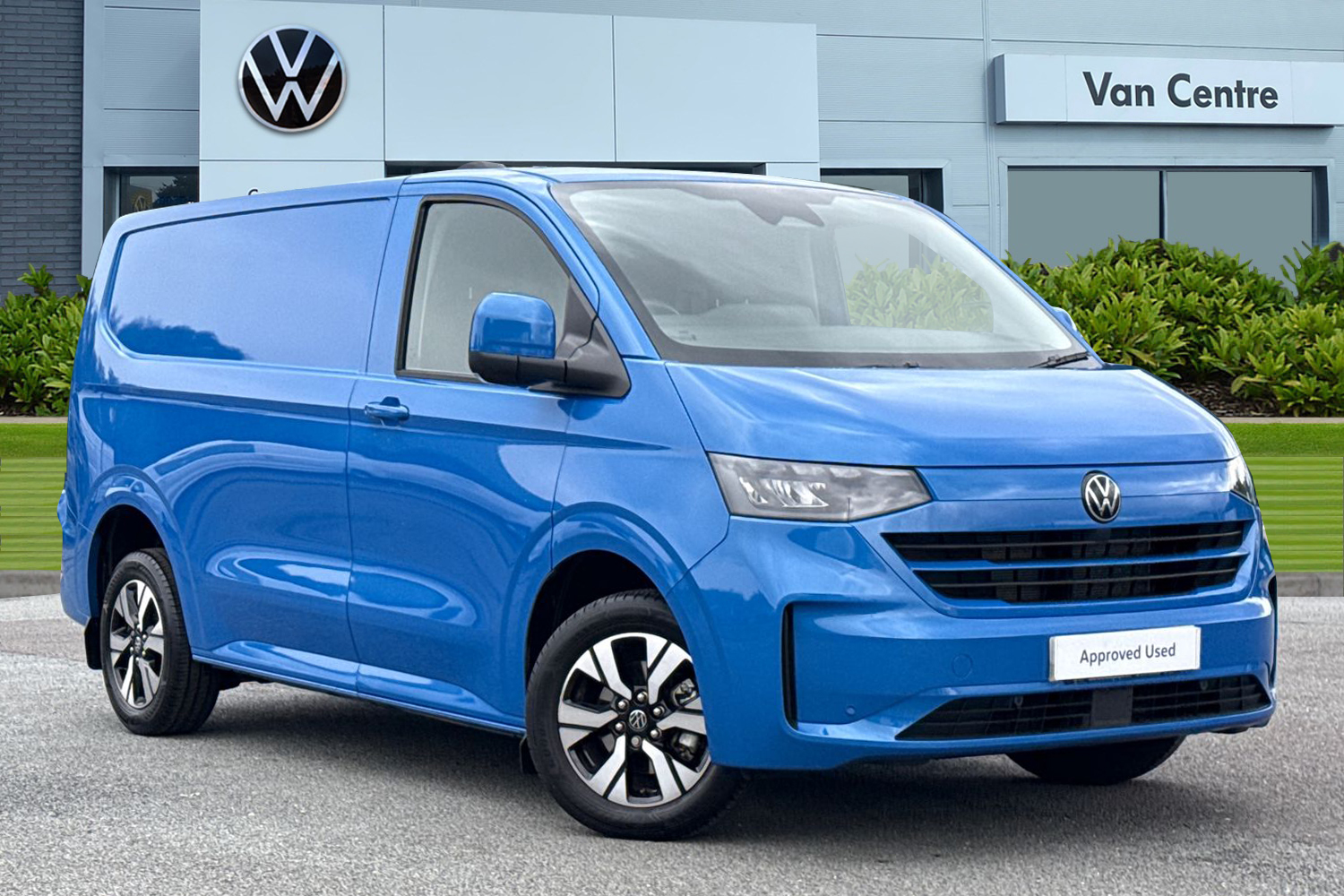 Main listing image - Volkswagen Transporter