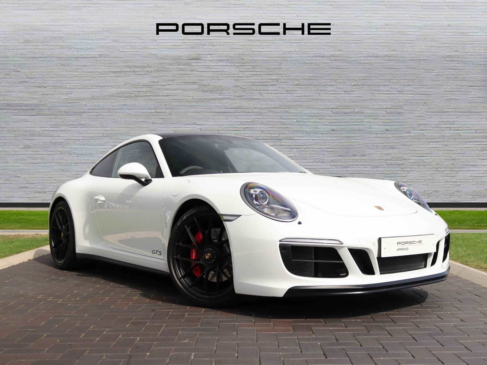 Main listing image - Porsche 911