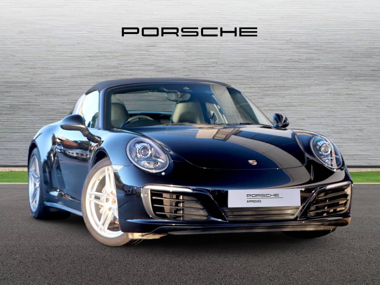 Main listing image - Porsche 911