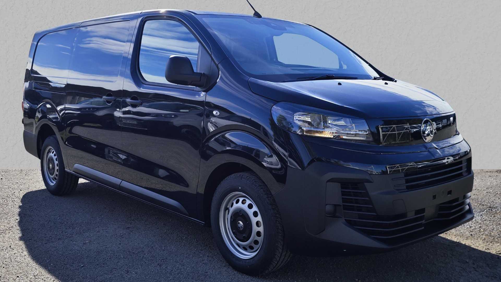 Main listing image - Vauxhall Vivaro