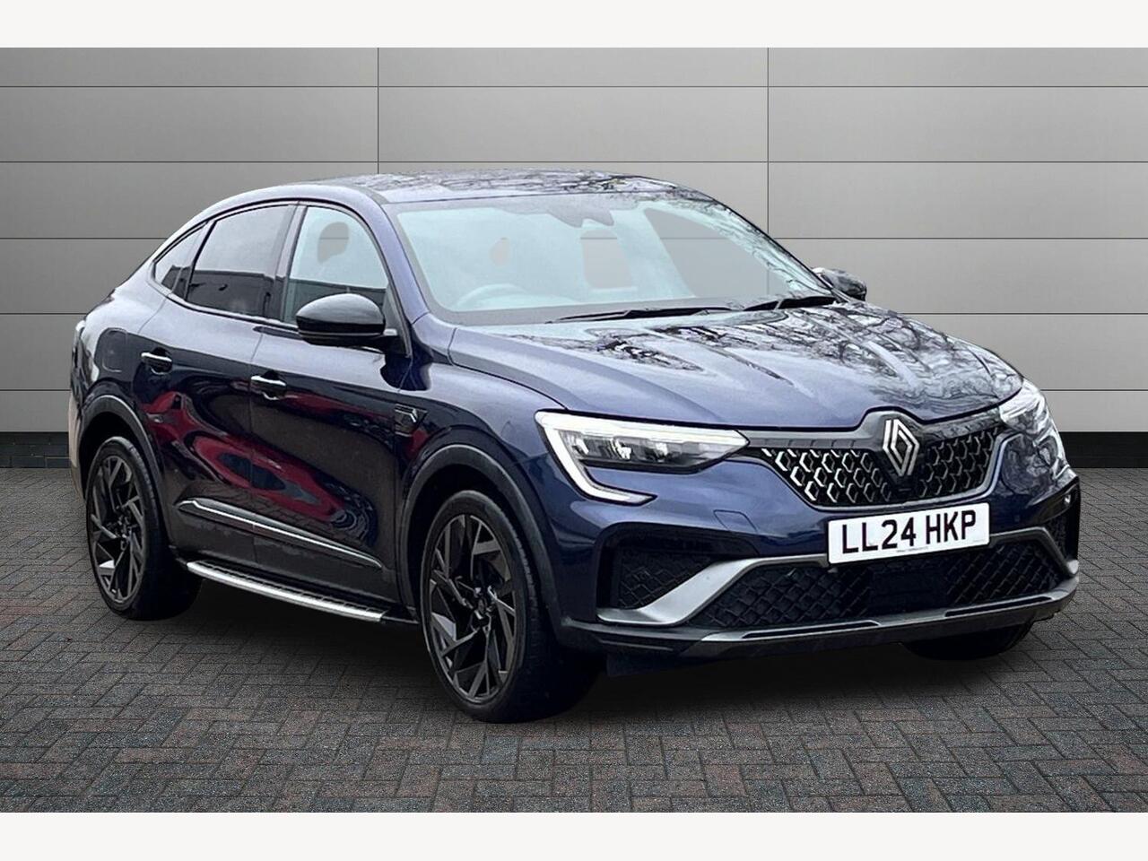 Main listing image - Renault Arkana