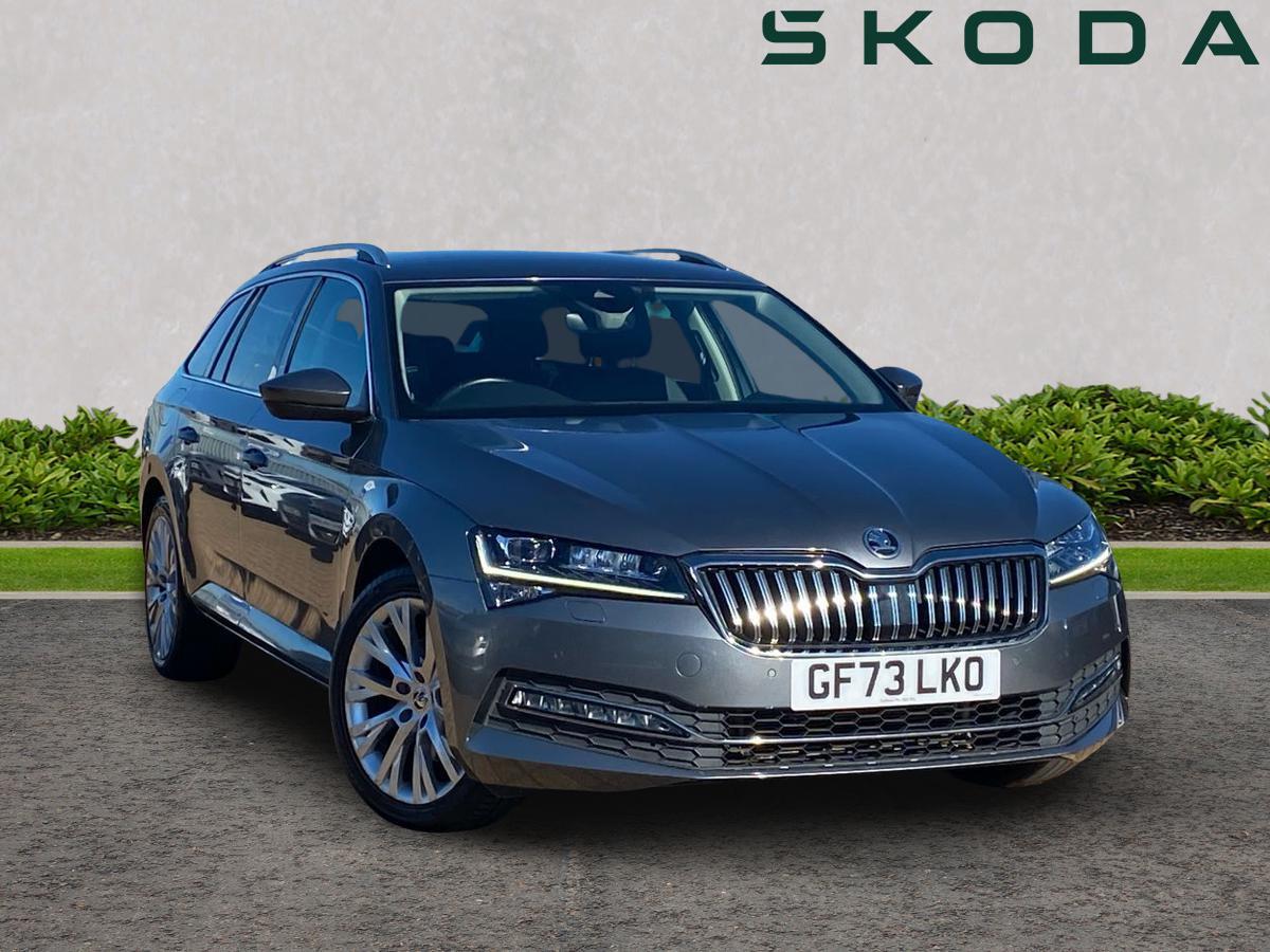 Main listing image - Skoda Superb