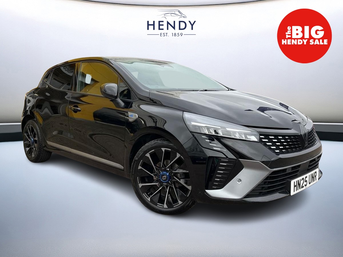 Main listing image - Renault Clio