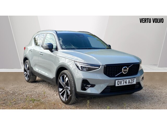 Main listing image - Volvo XC40