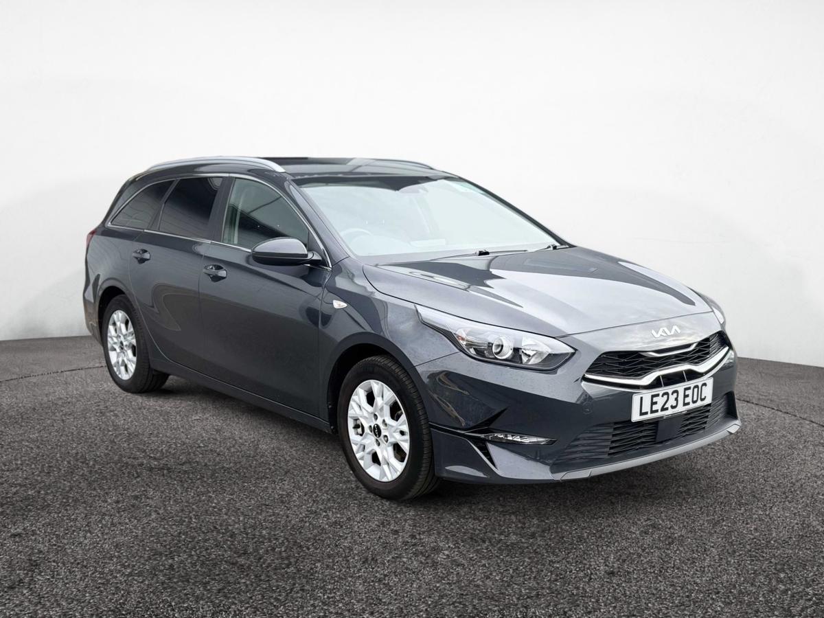 Main listing image - Kia Ceed