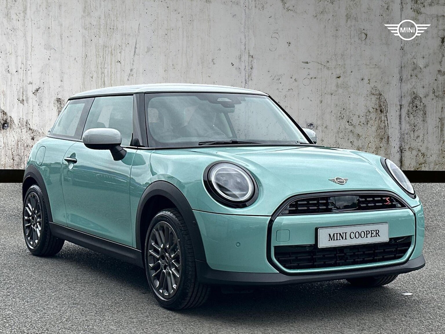 Main listing image - MINI Hatchback