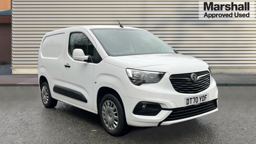 Main listing image - Vauxhall Combo Cargo