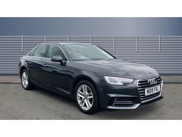 Main listing image - Audi A4
