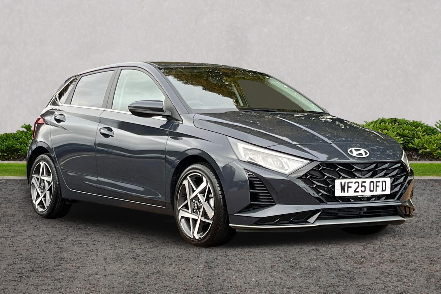 Main listing image - Hyundai i20