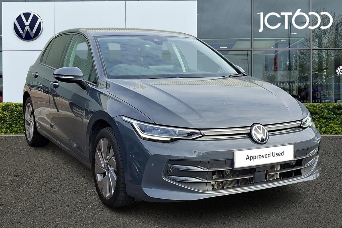 Main listing image - Volkswagen Golf