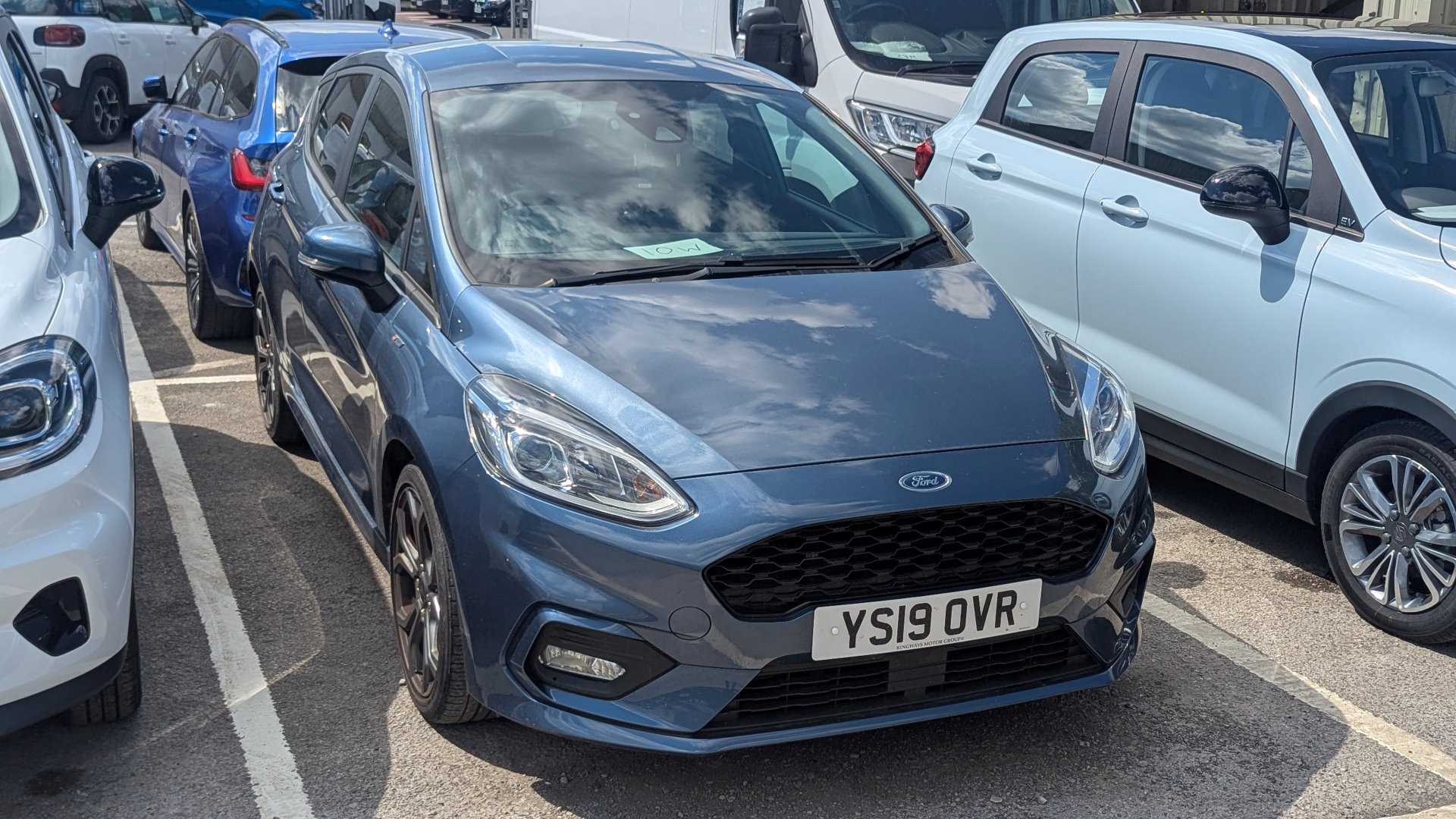 Main listing image - Ford Fiesta