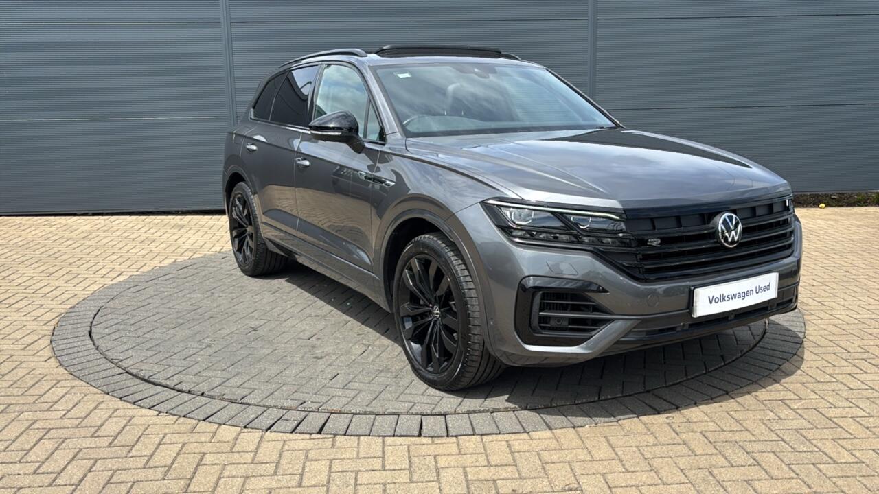Main listing image - Volkswagen Touareg