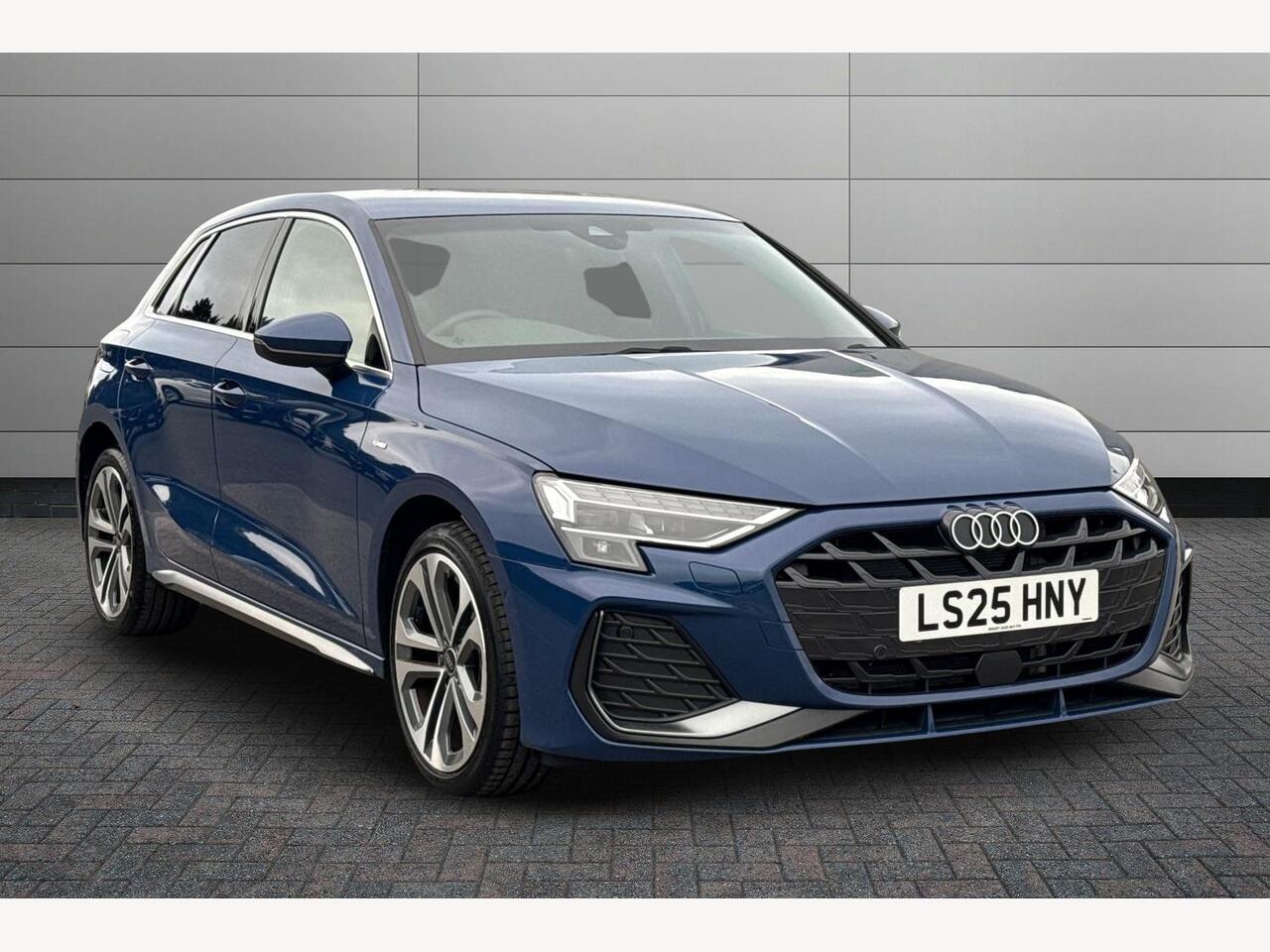 Main listing image - Audi A3