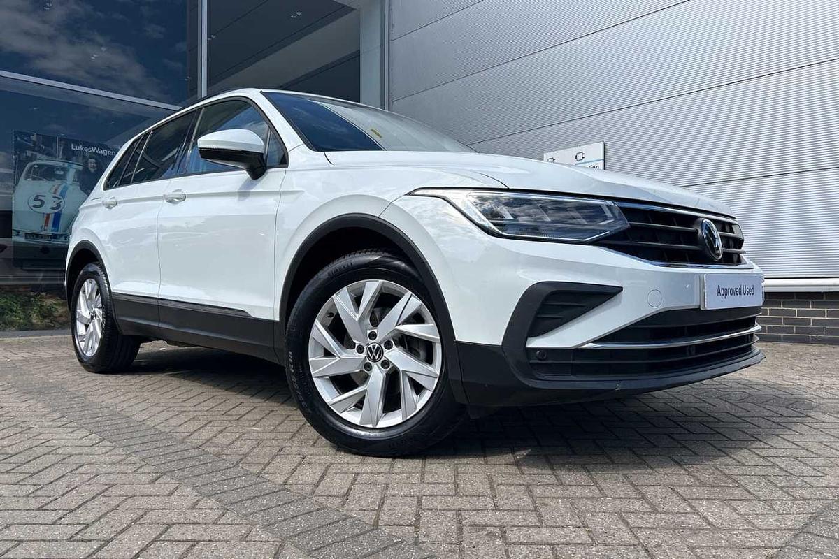 Main listing image - Volkswagen Tiguan