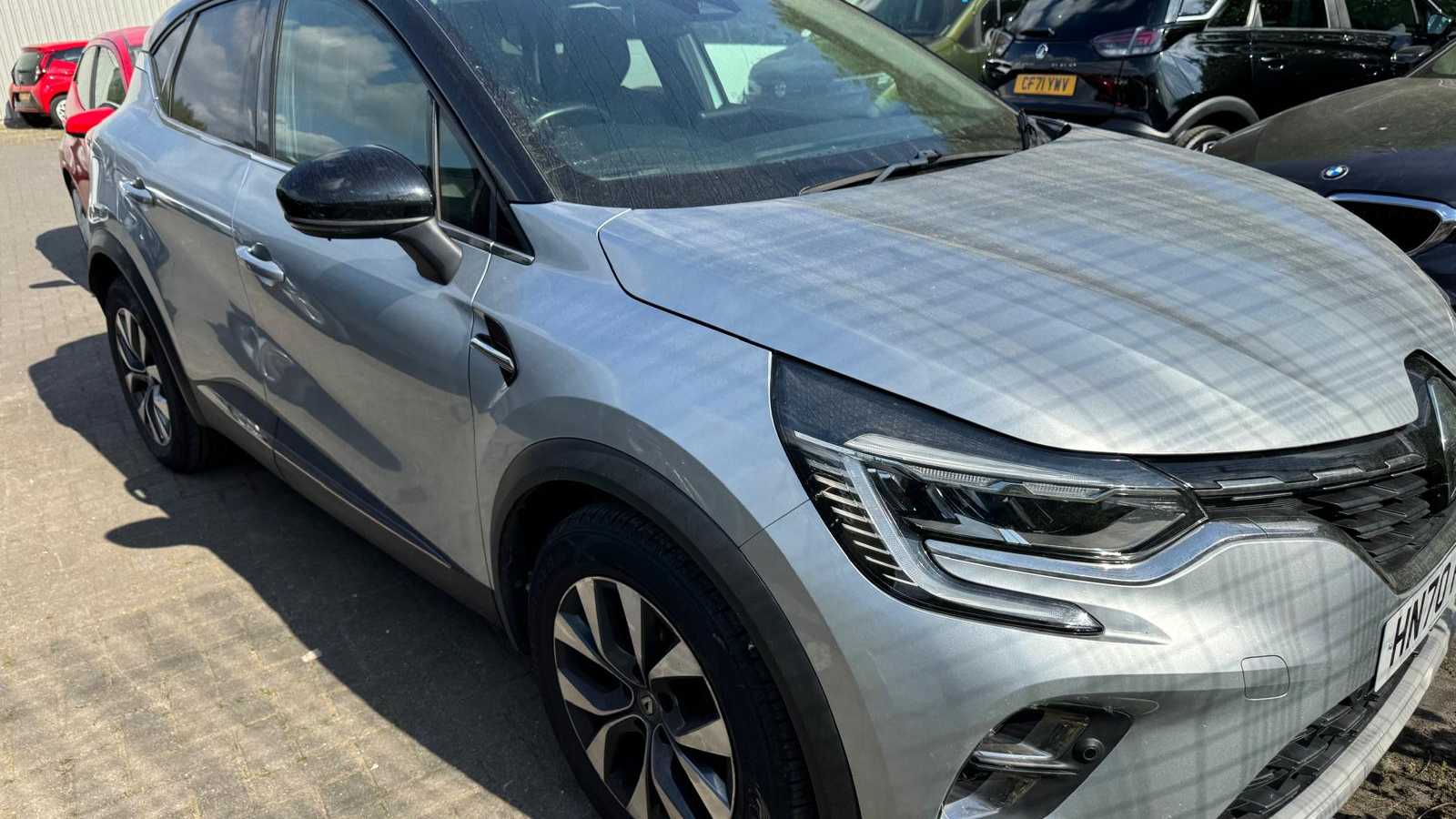 Main listing image - Renault Captur