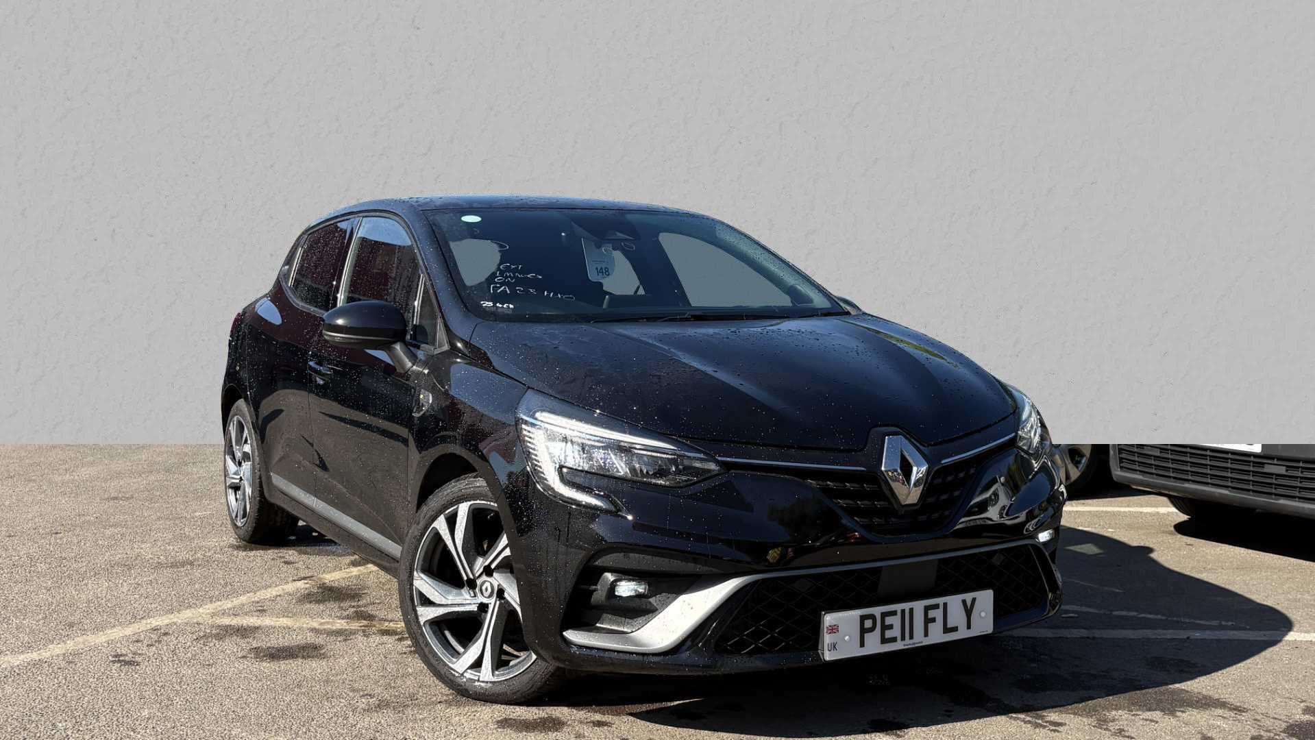 Main listing image - Renault Clio