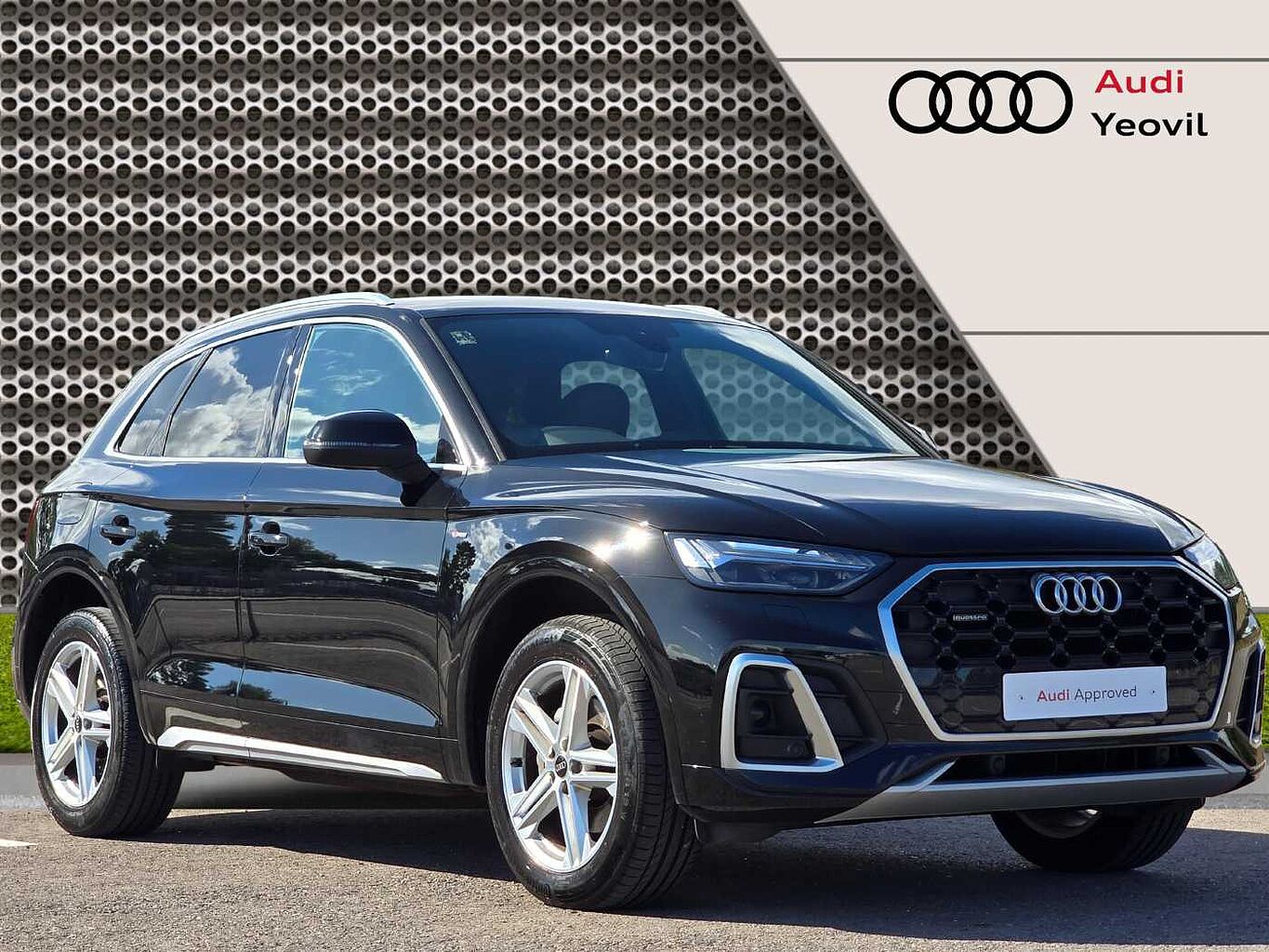 Main listing image - Audi Q5