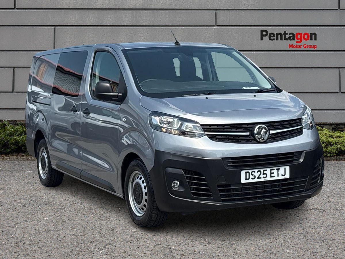 Main listing image - Vauxhall Vivaro
