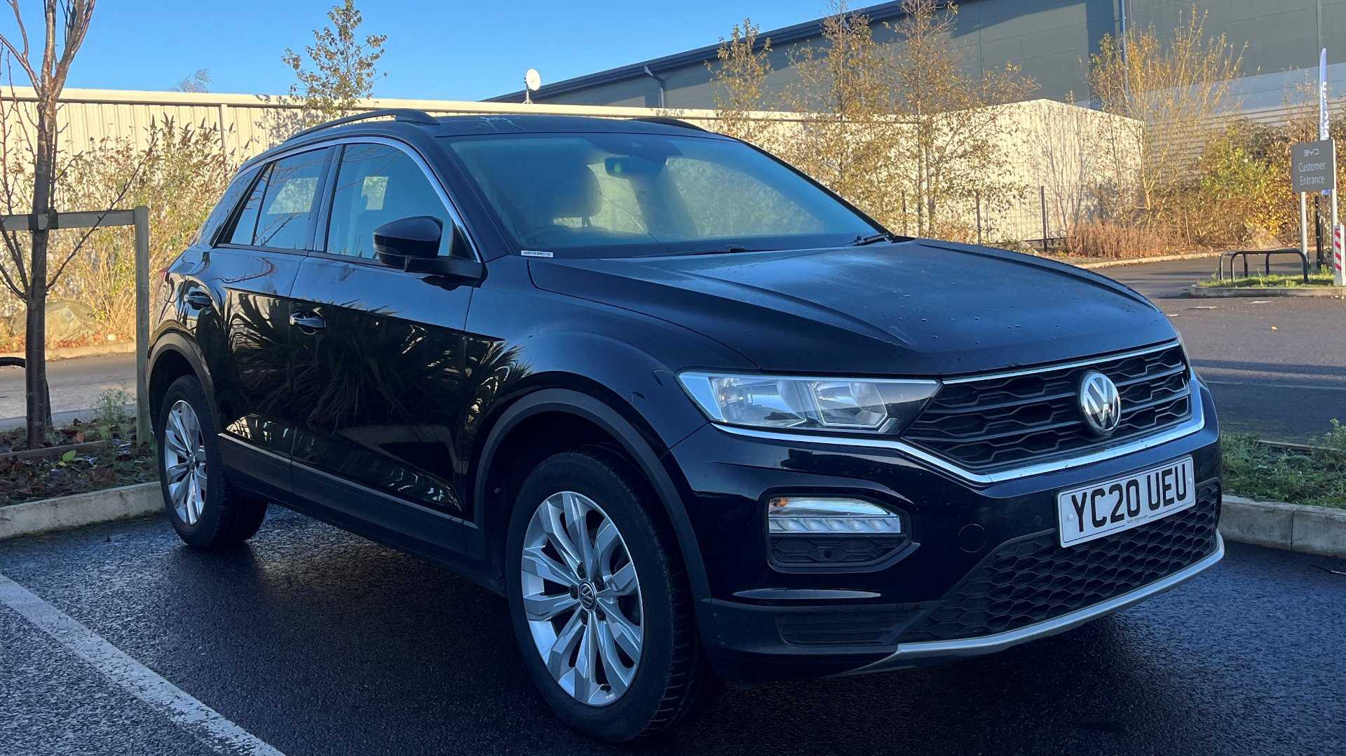 Main listing image - Volkswagen T-Roc