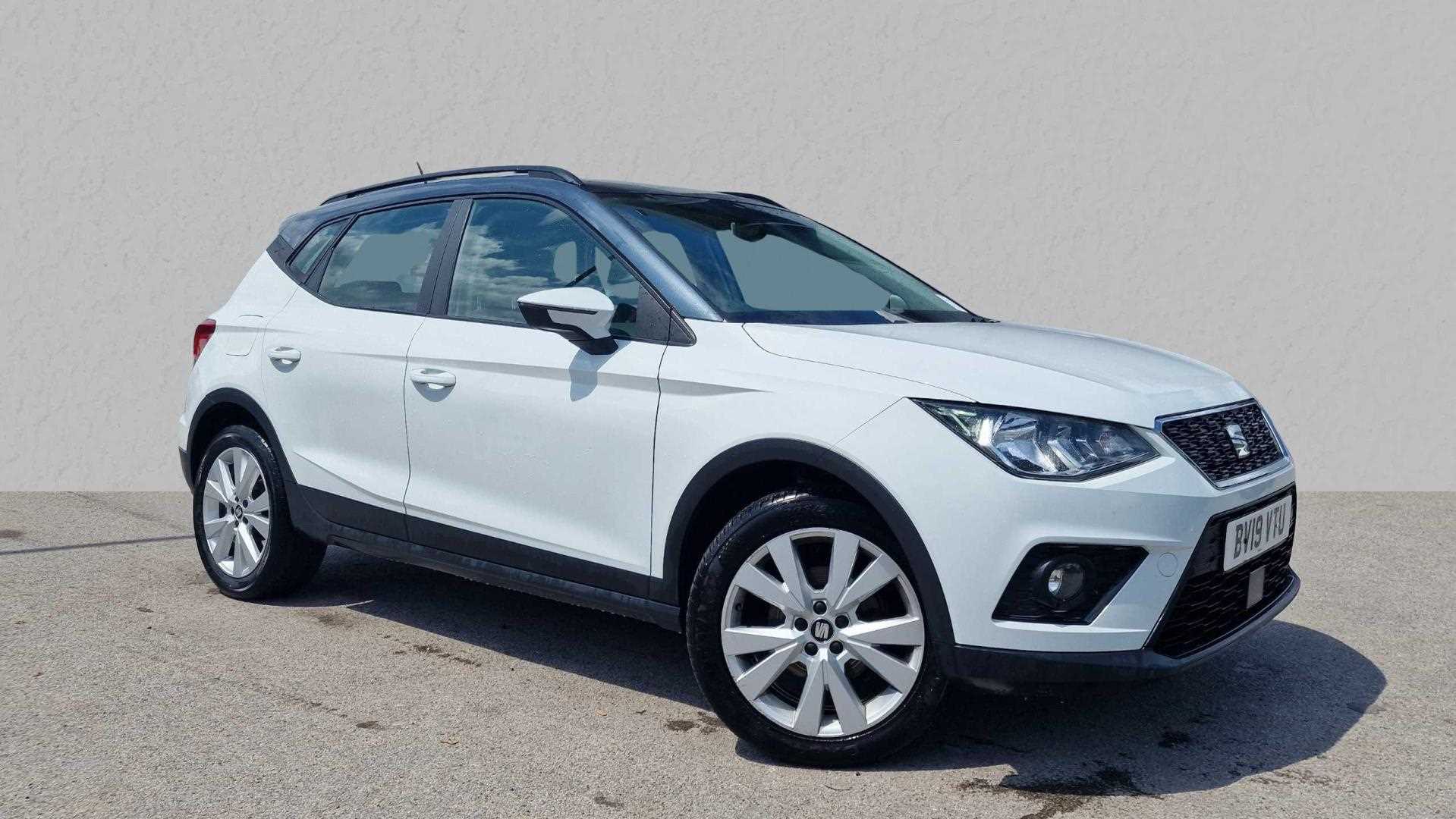 Main listing image - SEAT Arona