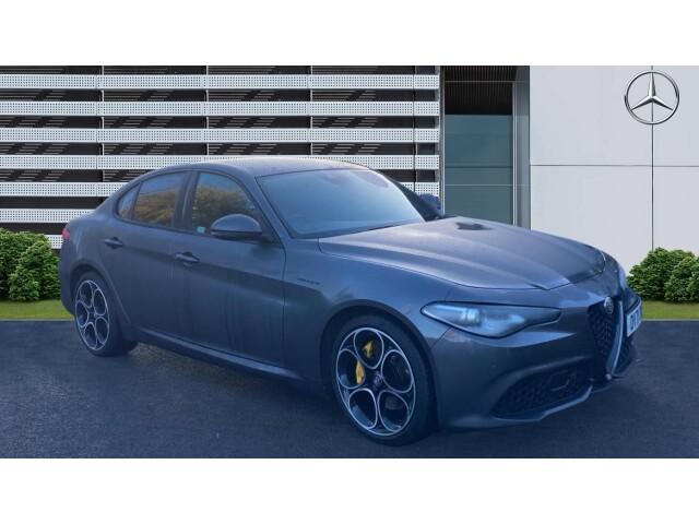 Main listing image - Alfa Romeo Giulia