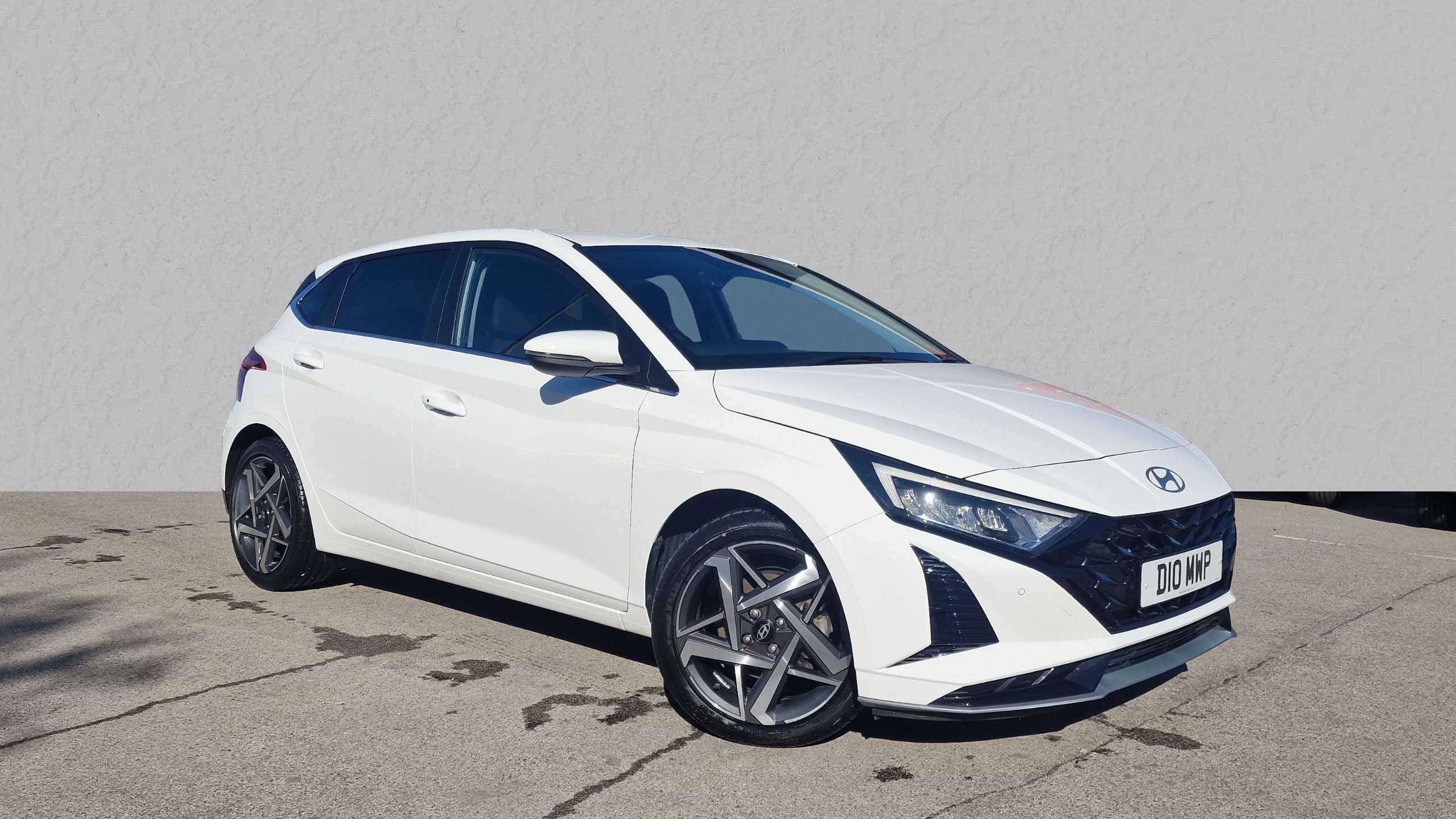 Main listing image - Hyundai i20