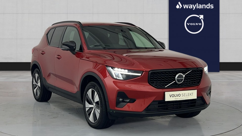 Main listing image - Volvo XC40 Recharge