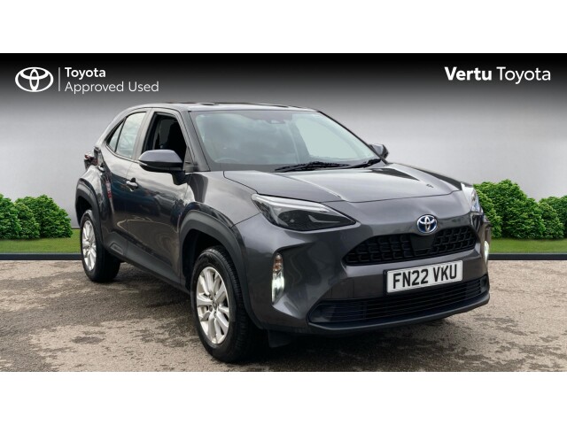 Main listing image - Toyota Yaris Cross