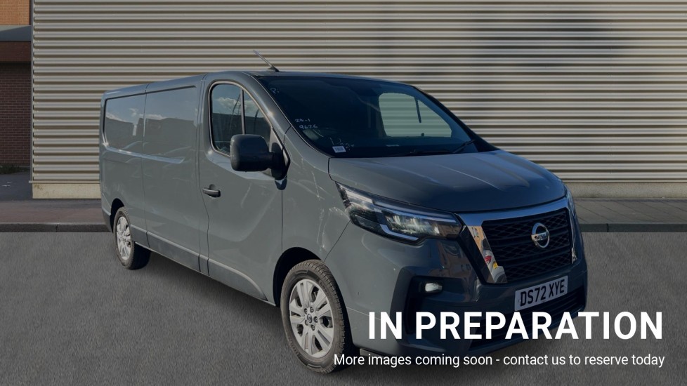 Main listing image - Nissan Primastar