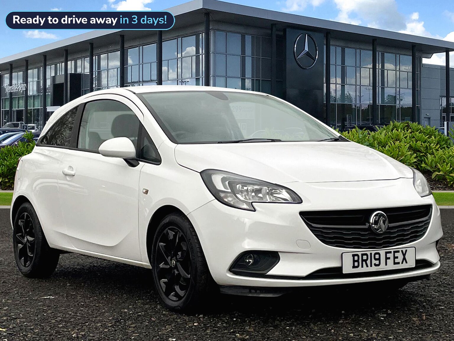 Main listing image - Vauxhall Corsa