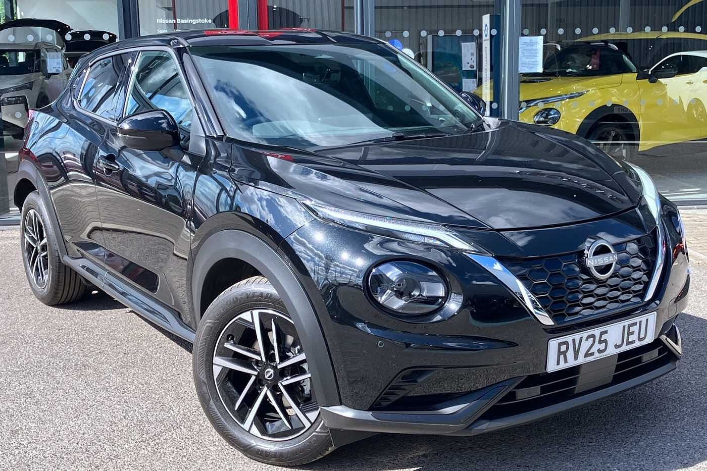 Main listing image - Nissan Juke