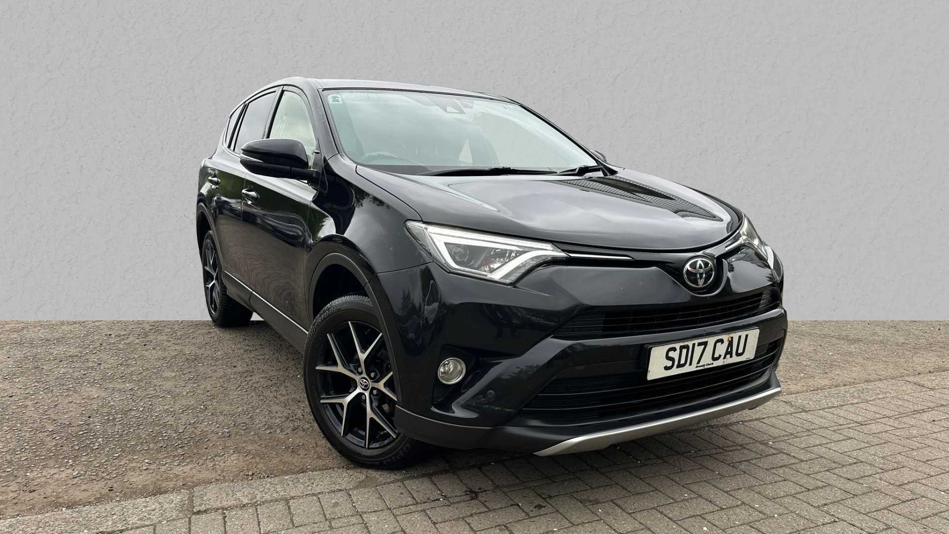 Main listing image - Toyota RAV4