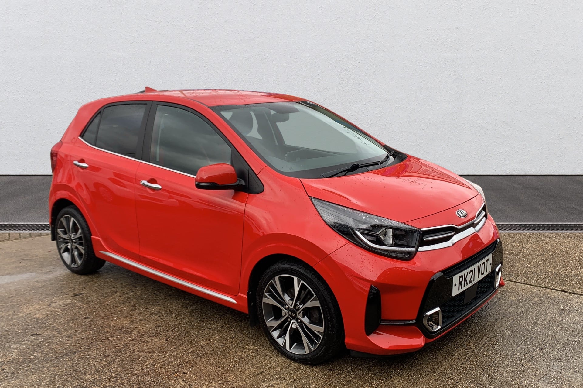 Main listing image - Kia Picanto