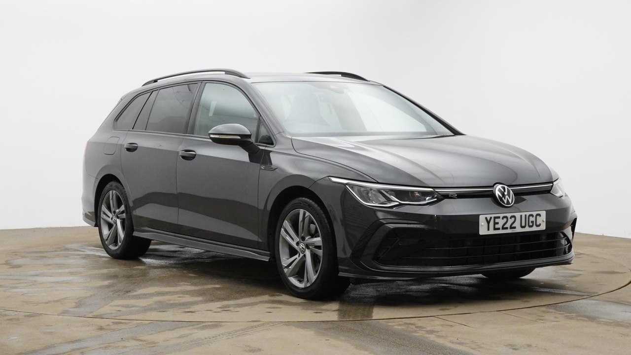 Main listing image - Volkswagen Golf Estate