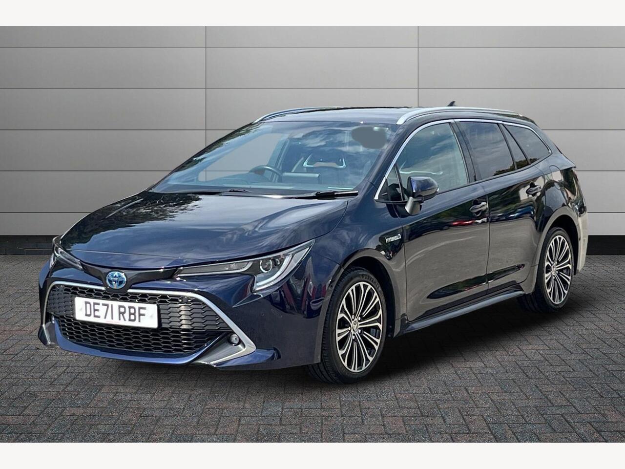 Main listing image - Toyota Corolla Touring Sport