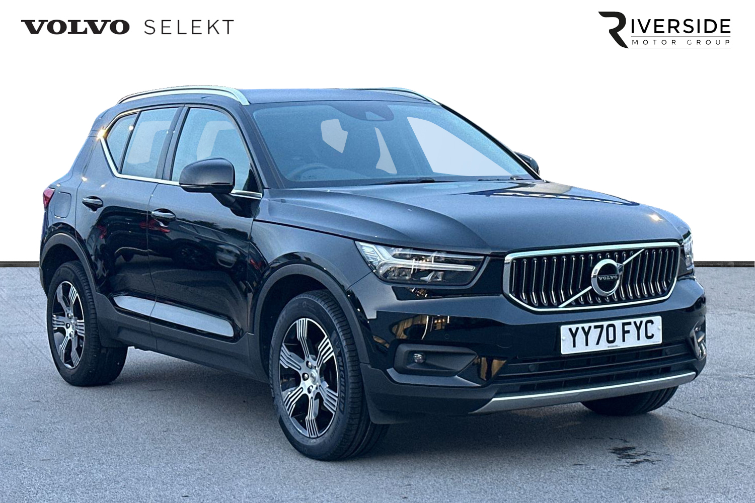 Main listing image - Volvo XC40