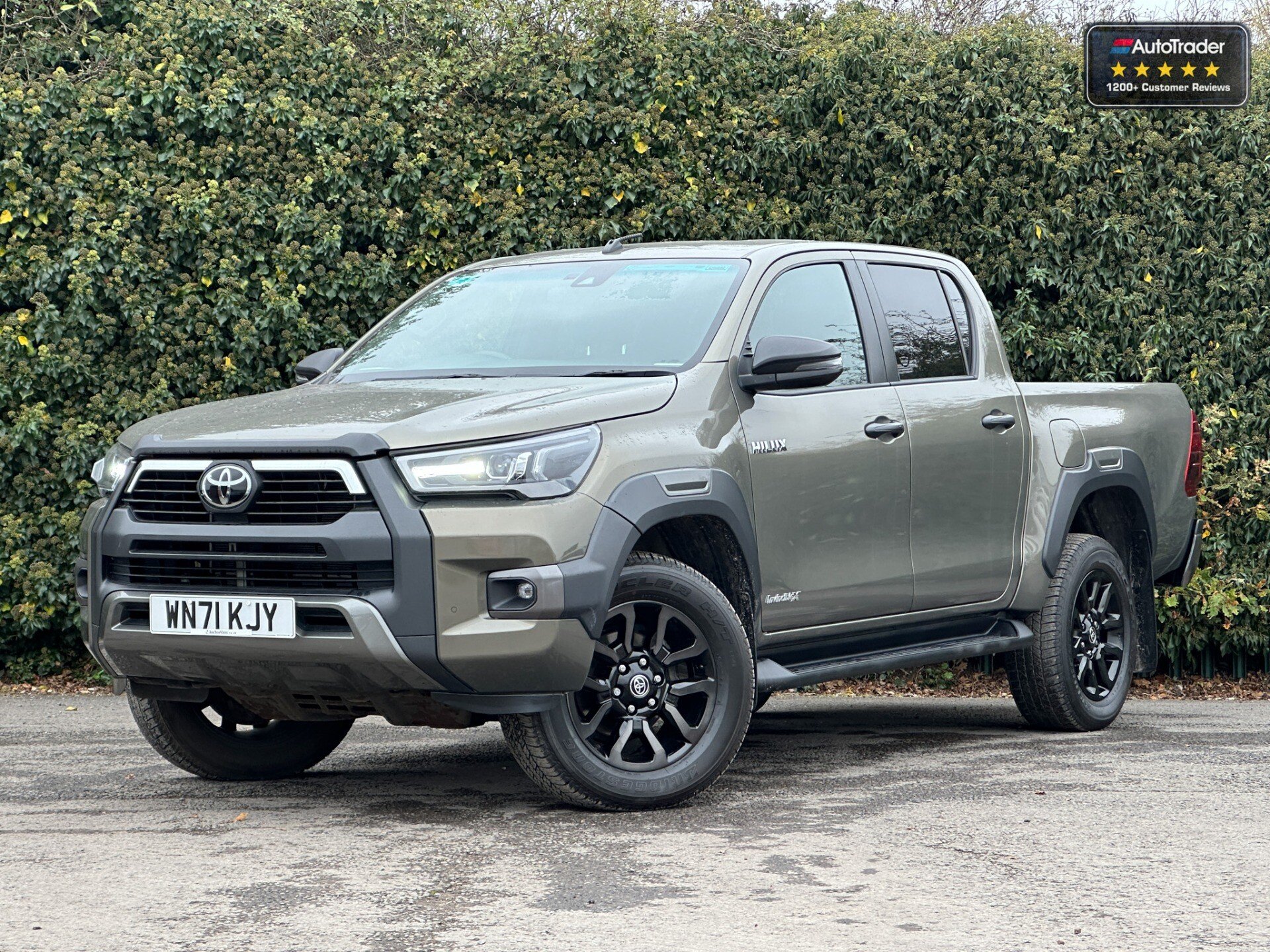 Main listing image - Toyota Hilux