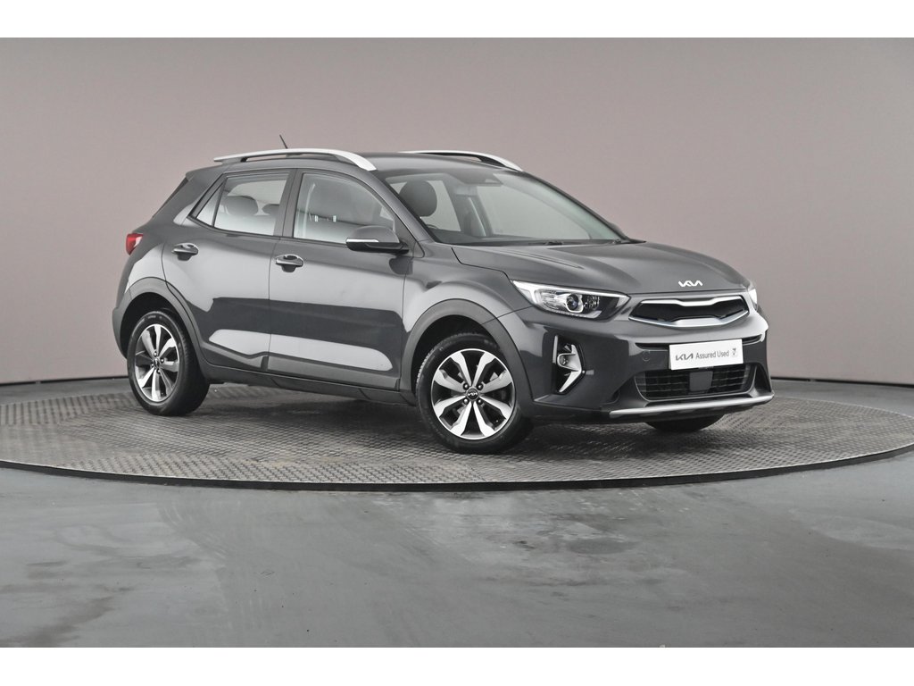 Main listing image - Kia Stonic