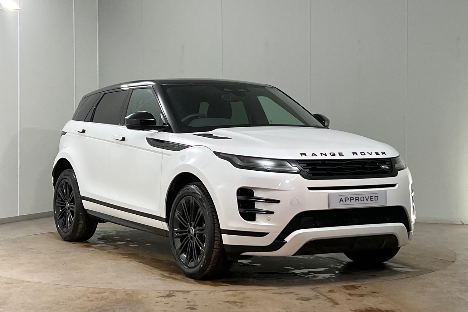 Main listing image - Land Rover Range Rover Evoque