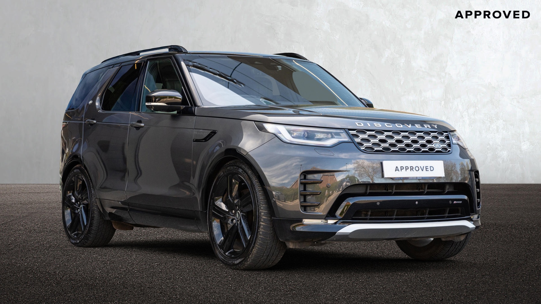 Main listing image - Land Rover Discovery