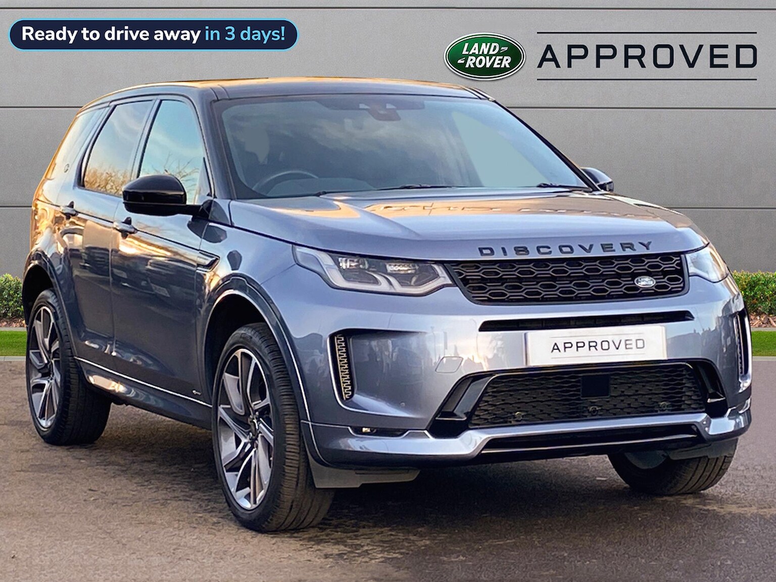 Main listing image - Land Rover Discovery Sport