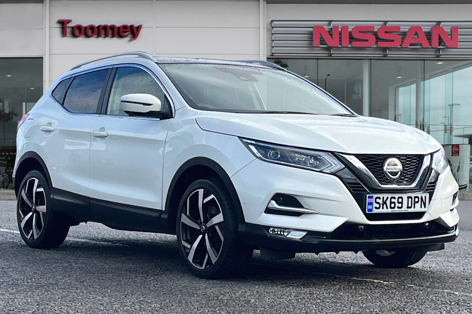 Main listing image - Nissan Qashqai